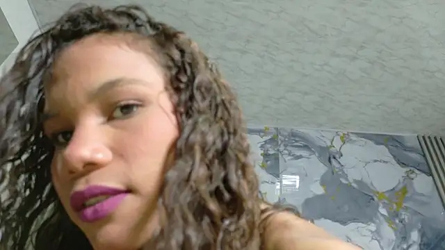 AngelineJolie online show from September 16, 7:04 pm