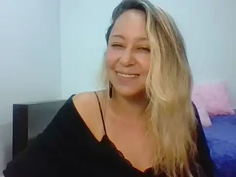 leah susman online show from November 20, 1:50 am