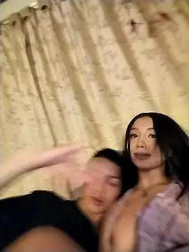 Snapshot of Ella_rr chatting on September 11, 12:55 am Ella rr online show from September 11, 12:55 am