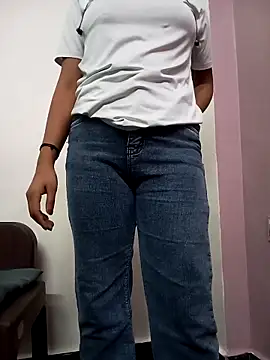 Snapshot of Rekha_89 chatting on October 30, 3:08 am Rekha 89 online show from October 30, 3:08 am