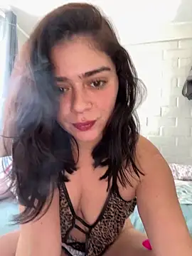 Snapshot of cami_lorena chatting on September 30, 3:28 pm cami lorena online show from September 30, 3:28 pm