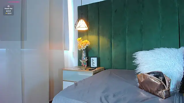 kittyy milk 001 online show from September 17, 4:19 pm