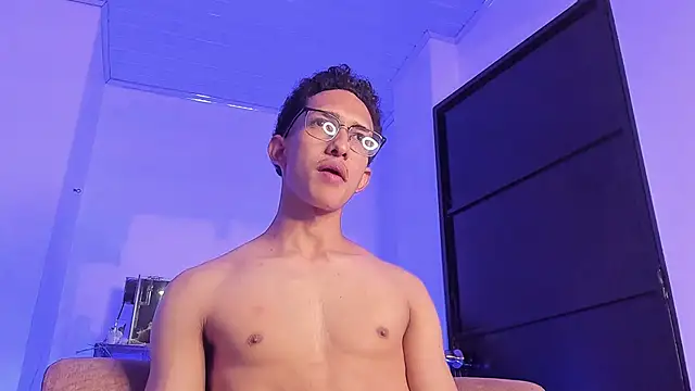 Cj davis  online show from November 13, 4:00 am