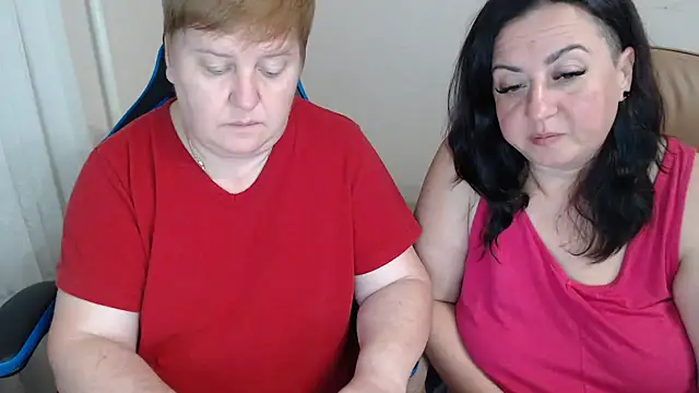 Snapshot of Bertie_Adeline chatting on September 27, 8:03 pm Bertie Adeline online show from September 27, 8:03 pm