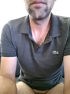 Snapshot of fearleass chatting on October 5, 9:07 am fearleass online show from October 5, 9:07 am