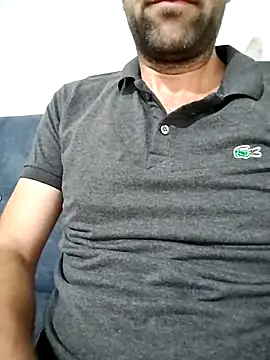 Snapshot of fearleass chatting on October 7, 7:33 pm fearleass online show from October 7, 7:33 pm