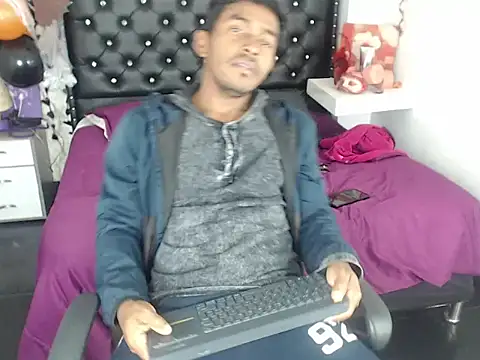 Adam Morgan2 online show from October 19, 5:30 am