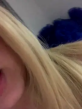 loiragoxtosinnha online show from October 23, 11:57 pm