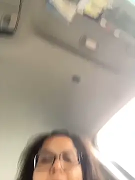 wishuhope4 online show from October 8, 9:01 pm