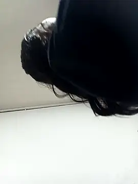 Luna Moo  online show from September 23, 4:48 am