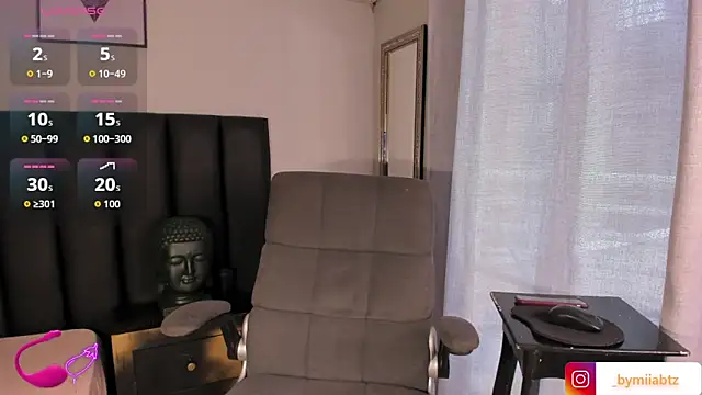 miIa bratz online show from September 12, 8:31 pm