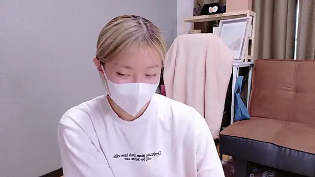 Snapshot of Nana__ch chatting on September 25, 5:11 am Nana ch online show from September 25, 5:11 am