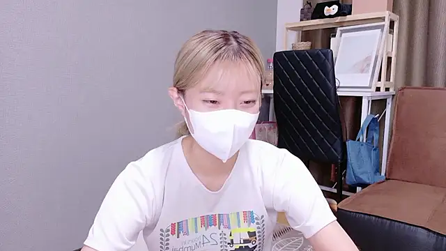 Snapshot of Nana__ch chatting on September 29, 6:29 am Nana ch online show from September 29, 6:29 am