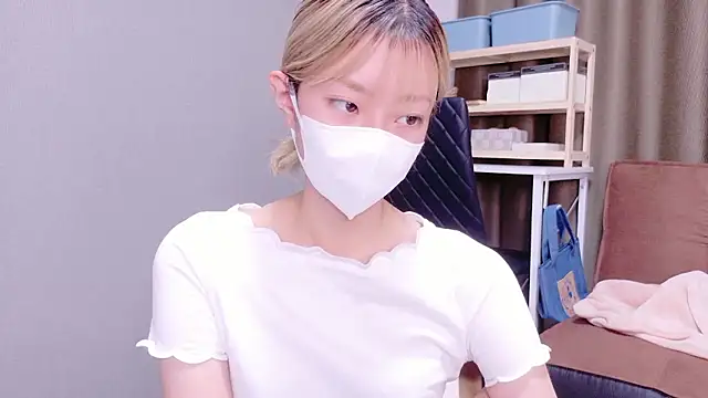 Snapshot of Nana__ch chatting on October 29, 11:01 am Nana ch online show from October 29, 11:01 am