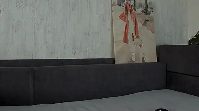 Snapshot of MonikaVAlex chatting on October 3, 4:31 am MonikaVAlex online show from October 3, 4:31 am