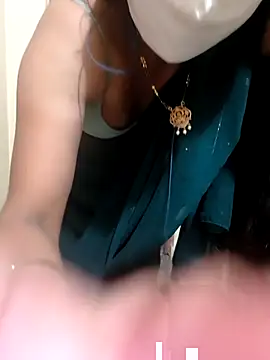 Snapshot of taratelugu chatting on October 4, 7:39 am taratelugu online show from October 4, 7:39 am