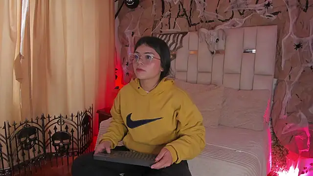 Jade Nmm online show from October 21, 1:01 pm