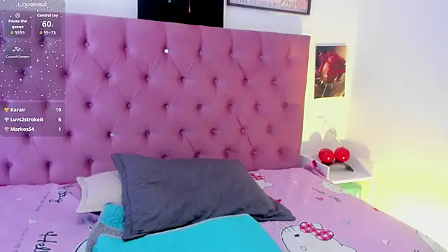 Snapshot of Kaidy_wish1 chatting on December 14, 4:56 pm Kaidy wish1 online show from December 14, 4:56 pm