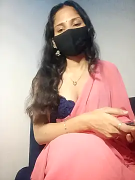 Snapshot of TheSassyGirl7 chatting on November 7, 6:41 pm TheSassyGirl7 online show from November 7, 6:41 pm