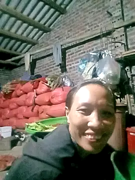 Lisa pusy online show from November 12, 10:15 am