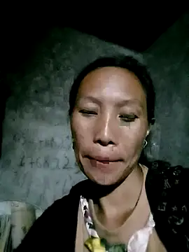 Lisa pusy online show from November 18, 11:03 am