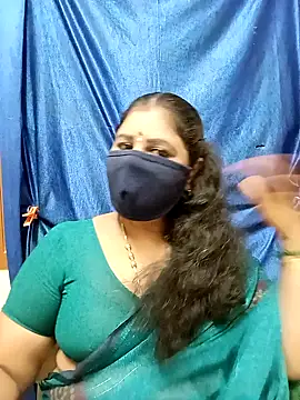 Snapshot of sushma26 chatting on September 14, 5:34 pm sushma26 online show from September 14, 5:34 pm