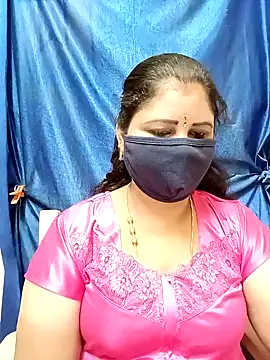 Snapshot of sushma26 chatting on September 21, 7:32 am sushma26 online show from September 21, 7:32 am