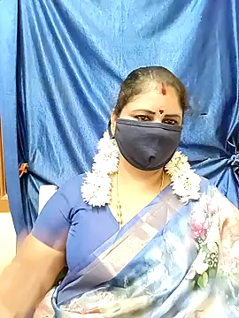 Snapshot of sushma26 chatting on September 24, 5:16 pm sushma26 online show from September 24, 5:16 pm