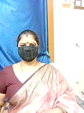 Snapshot of sushma26 chatting on October 16, 5:14 pm sushma26 online show from October 16, 5:14 pm