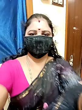 Snapshot of sushma26 chatting on November 4, 7:51 am sushma26 online show from November 4, 7:51 am