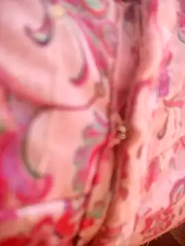 Snapshot of CUTGIRL76 chatting on December 16, 6:51 am CUTGIRL76 online show from December 16, 6:51 am