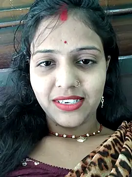 AnanyaKapoor89 online show from November 6, 7:20 am