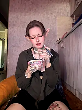 n1ghtcloud online show from October 3, 11:07 am