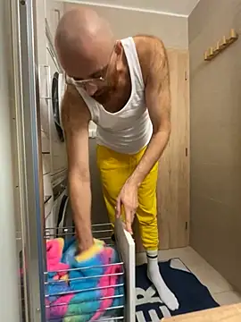 smint06 online show from October 27, 7:29 pm