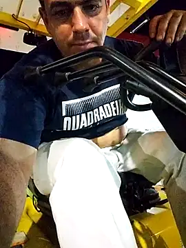 branquinho3 online show from November 29, 1:19 am