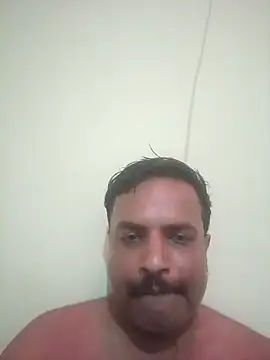 vardh033 online show from October 1, 7:31 pm