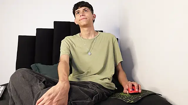 alexmark  online show from October 6, 1:19 pm