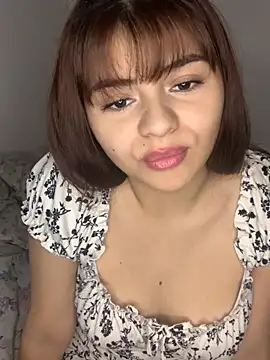 You dirty girl18 online show from November 12, 2:23 am