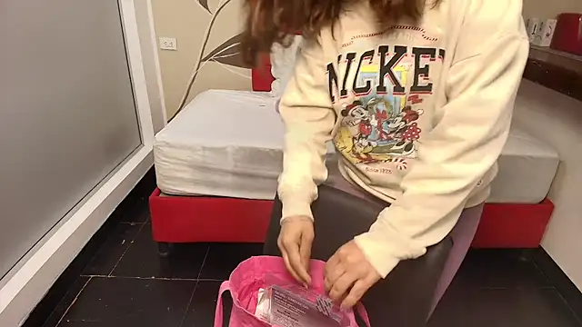 SexyRachel  online show from September 19, 12:39 pm