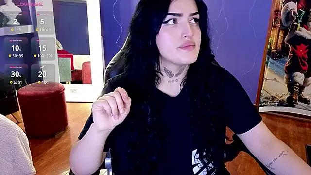 sari belle online show from November 23, 8:52 pm