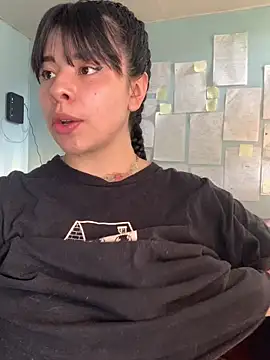 Canneela online show from December 2, 4:35 pm