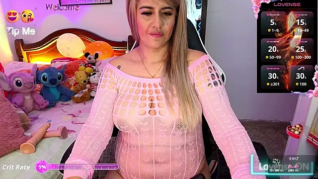 aamanda Queen  online show from September 23, 11:02 am