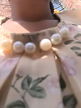 Antique-stickchart-couple online show from November 10, 6:12 am