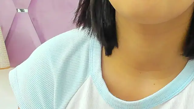 Snapshot of MaskedGirl_ chatting on September 18, 11:56 am MaskedGirl online show from September 18, 11:56 am