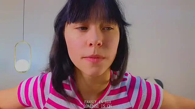 BritniBers online show from November 9, 10:35 am