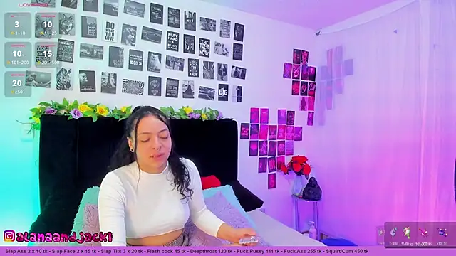 Sarahandzack online show from September 13, 5:24 pm