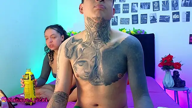 Sarahandzack online show from September 22, 3:25 pm