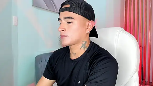 LiamDeep online show from September 10, 8:53 pm