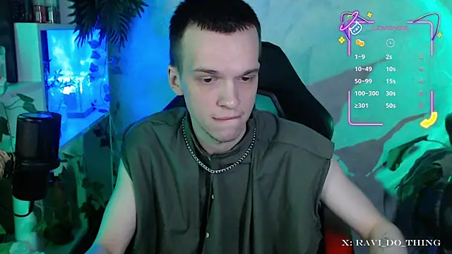 frozen boy online show from October 31, 3:24 pm