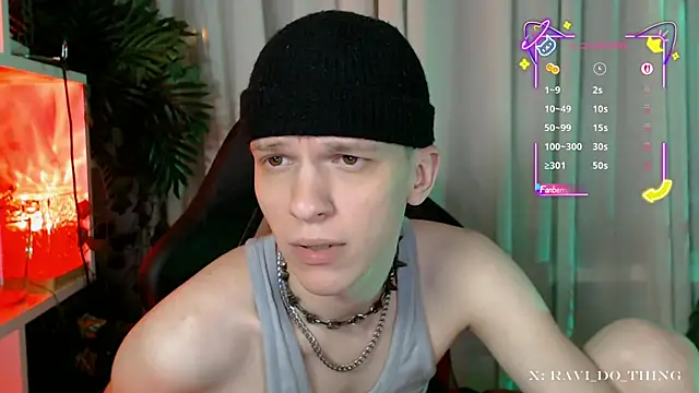 frozen boy online show from November 18, 5:17 pm